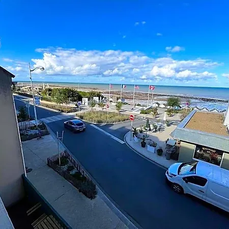 Le Maxaudant Duplex Avec Balcon Et Vue Sur Appartamento