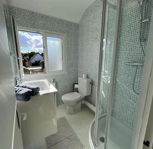 アパート Le Maxaudant Duplex Avec Balcon Et Vue Sur リュック・シュル・メール